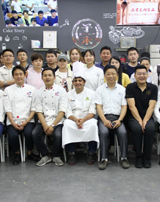 <strong>学校环境</strong>